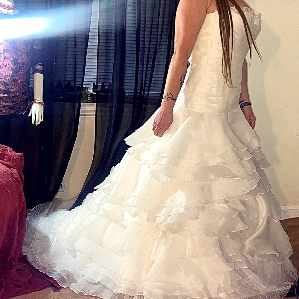 Galina Signature Wedding Dress NWT